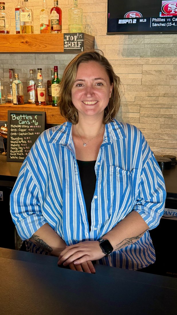 Chloe, lounge and bar at Scissors & Scotch Uptown Charlotte